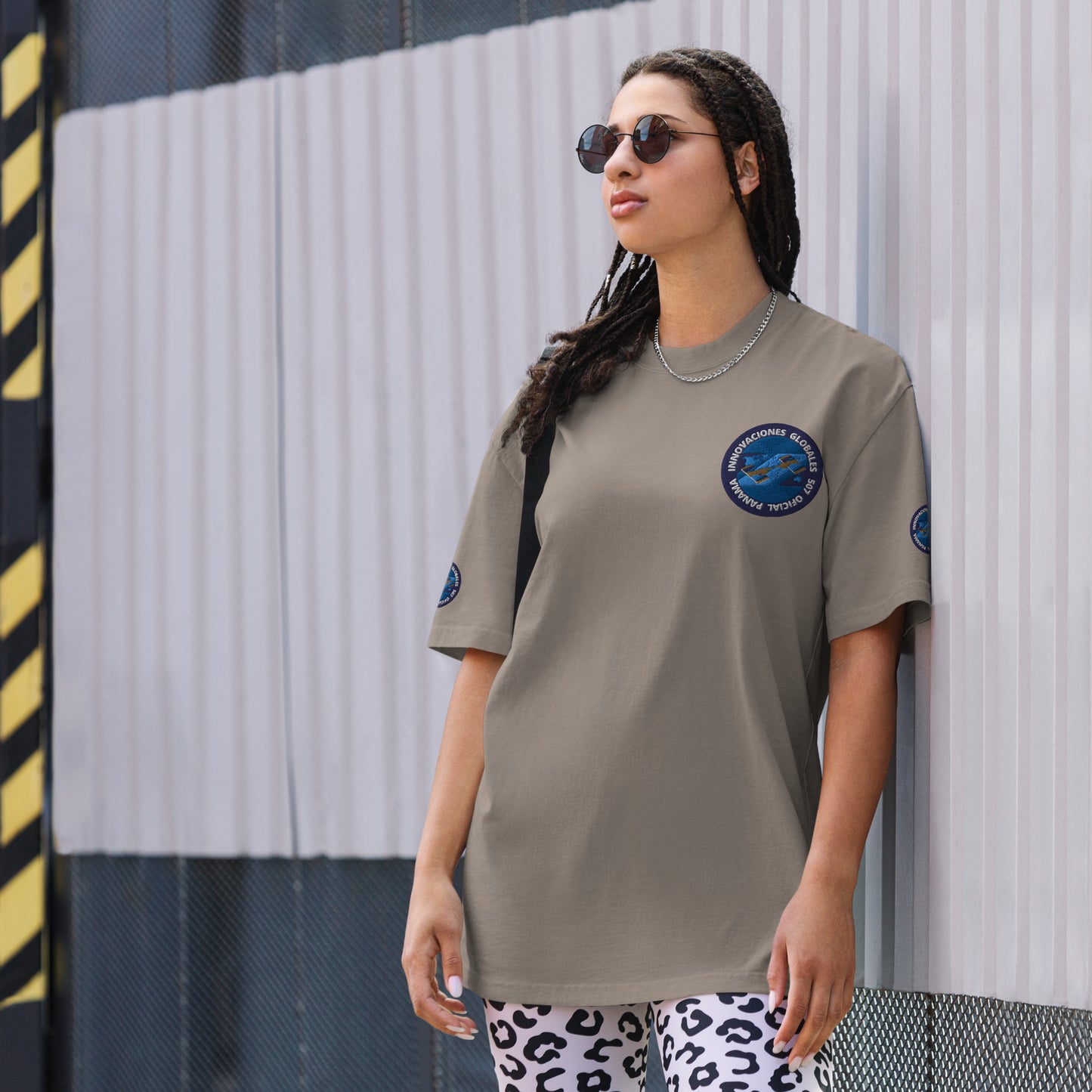 Camiseta oversize con efecto desgastad Innovaciones globales Line